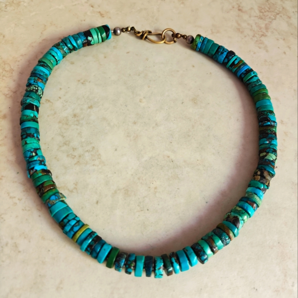 Vintage Turquoise Heishi Beaded Necklace Navajo Style - Picture 2 of 13
